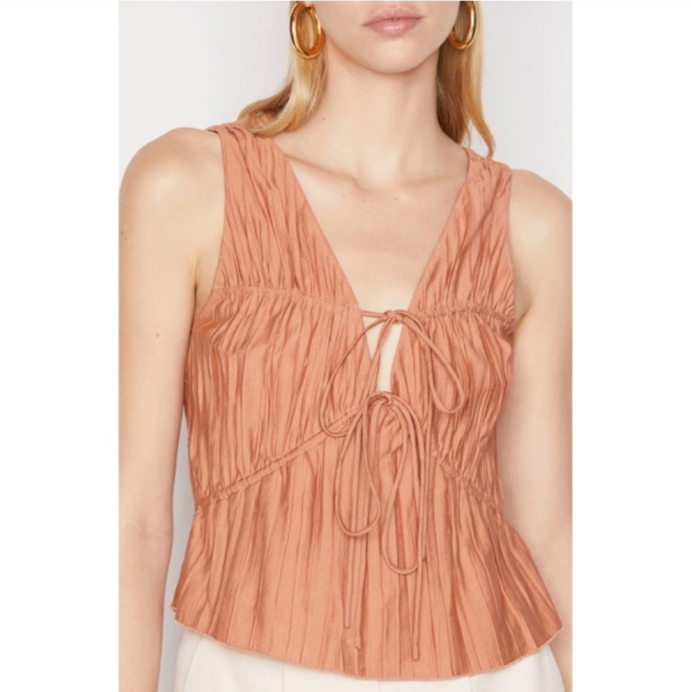 Frame Cinched Bow Crop Summer Tank Top